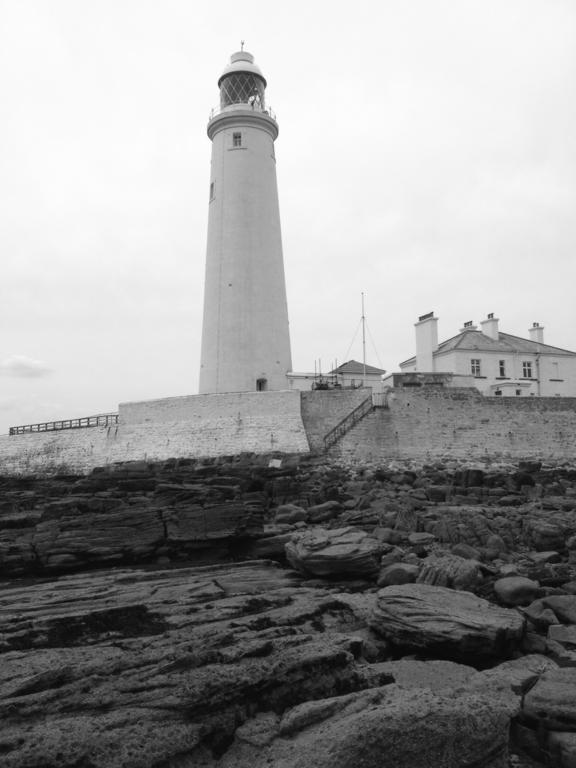 Lighthouse Guest House Whitley Bay Esterno foto