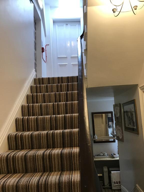 Lighthouse Guest House Whitley Bay Esterno foto